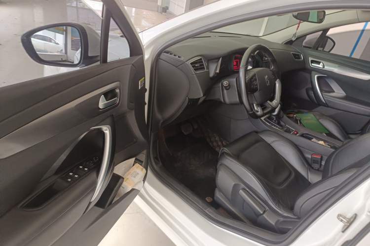 Used DS 5LS 2016 1.6T Elegant Edition THP160 Driver Seat