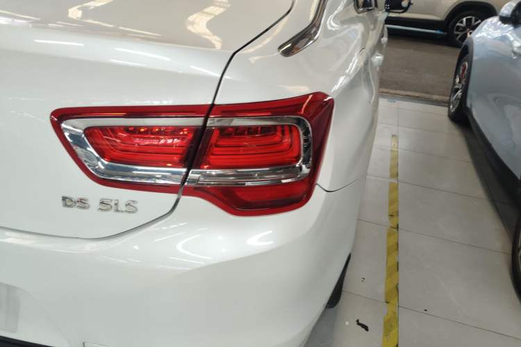 Used DS 5LS 2016 1.6T Style Edition THP160 Exterior 6