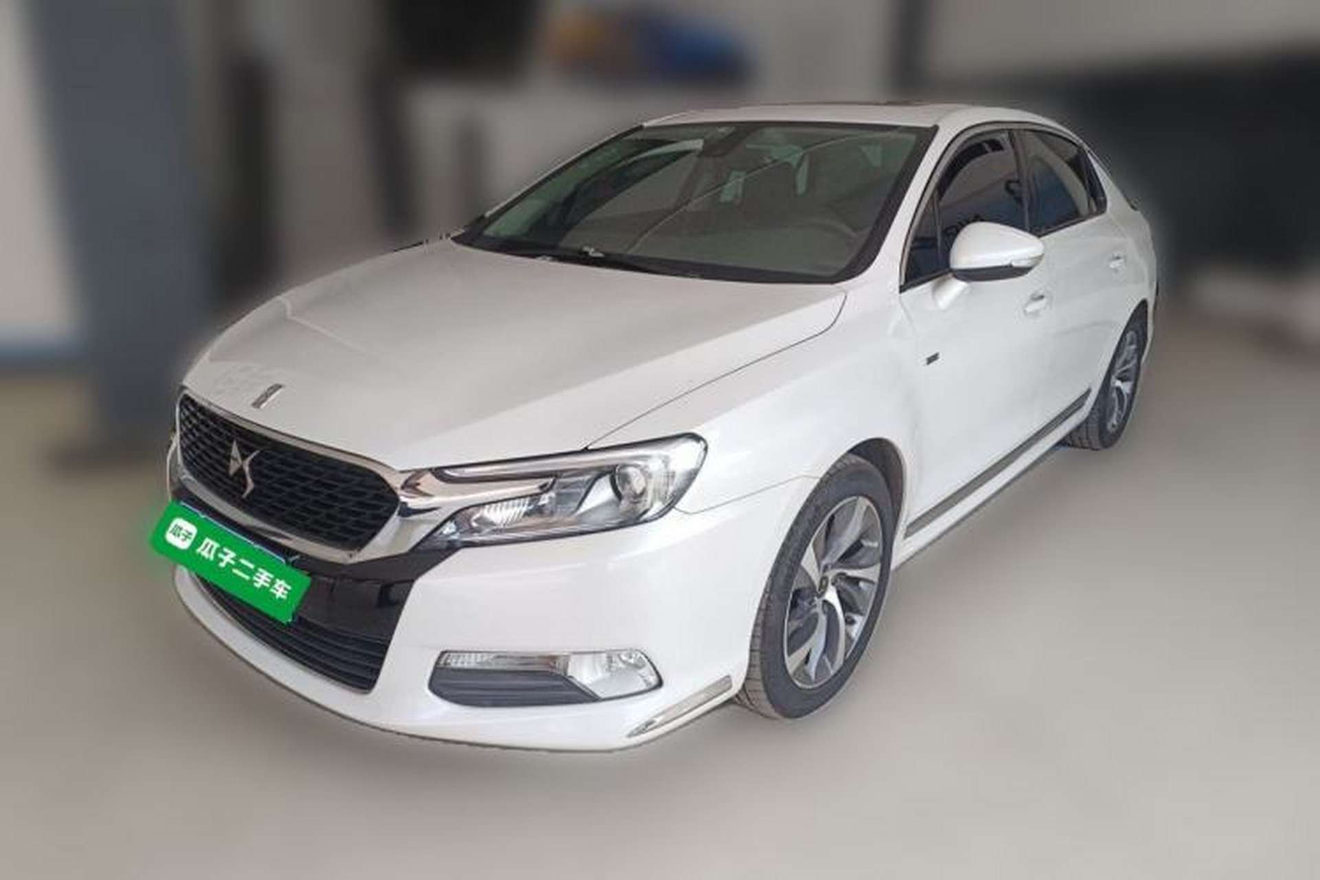 Used DS 5LS 2016 1.6T Elegant Edition THP160 Front Left 45 Deg