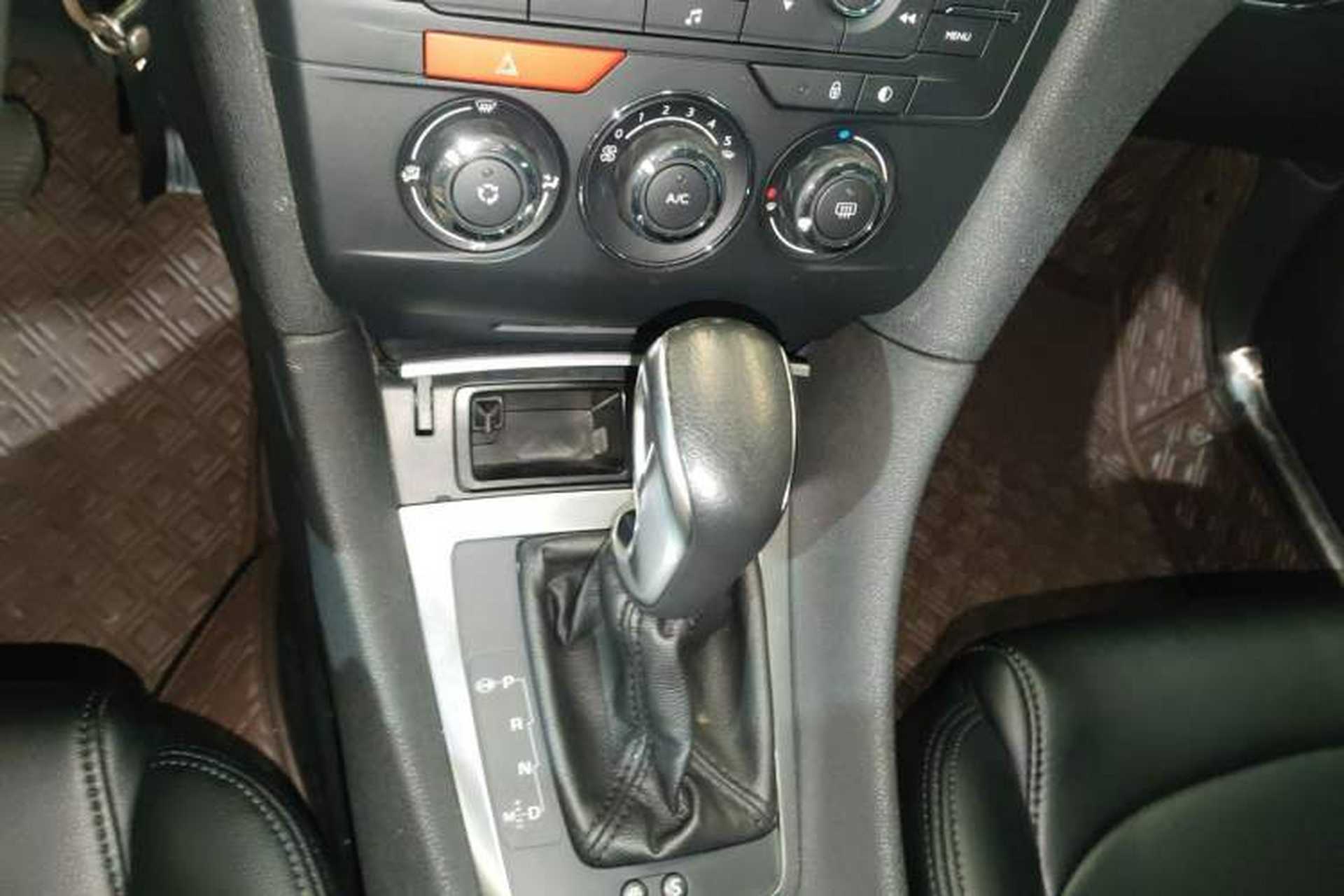 Used DS 5LS 2016 1.6T Style Edition THP160 Gear Lever