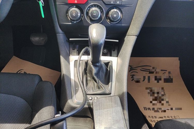 Used DS 5LS 2016 1.6T Style Edition THP160 Gear Lever