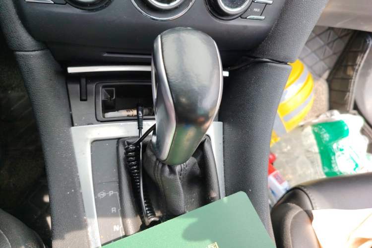Used DS 5LS 2016 1.6T Elegant Edition THP160 Gear Lever
