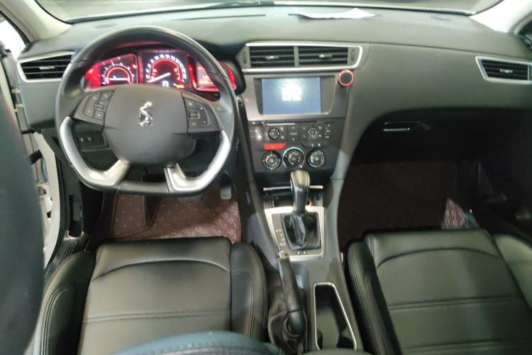 Used DS 5LS 2016 1.6T Style Edition THP160 Interior 2