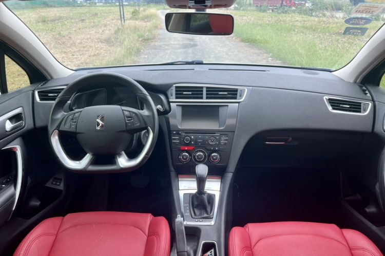 Used DS 5LS 2016 1.6T Style Edition THP160 Interior 3