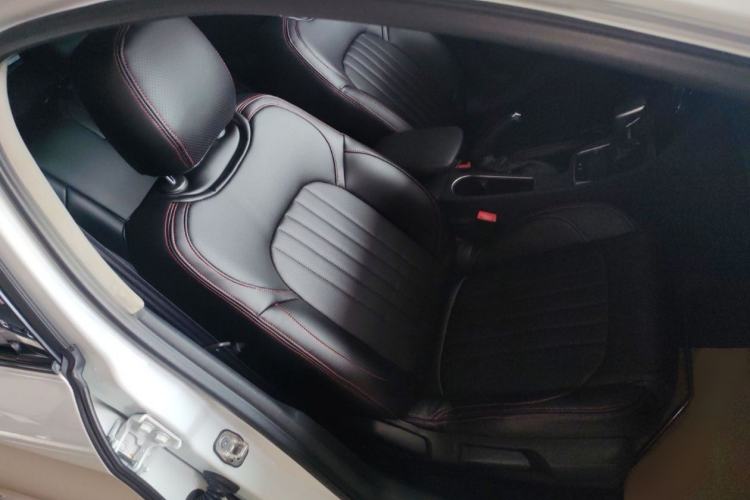 Used DS 5LS 2016 1.6T Style Edition THP160 Interior 4