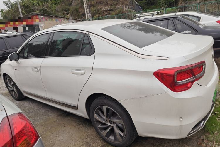 Used DS 5LS 2016 1.6T Luxury Edition THP160 Left Side