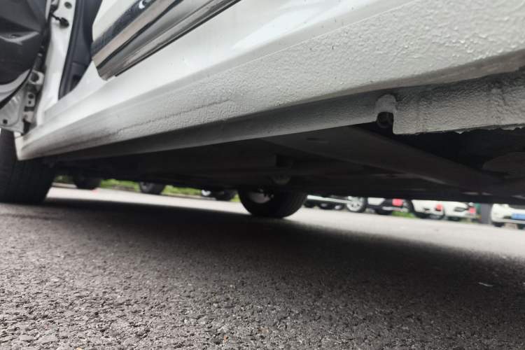 Used DS 5LS 2016 1.6T Comfort Edition THP160 Left Side Sill