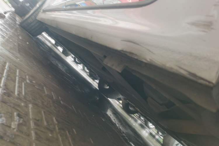 Used DS 5LS 2016 1.6T Style Edition THP160 Left Side Sill
