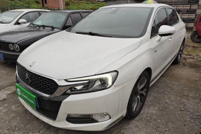 Used DS 5LS 2016 1.6T Luxury Edition THP160