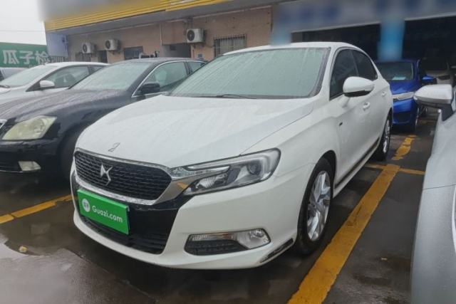 Used DS 5LS 2016 1.6T Comfort Edition THP160