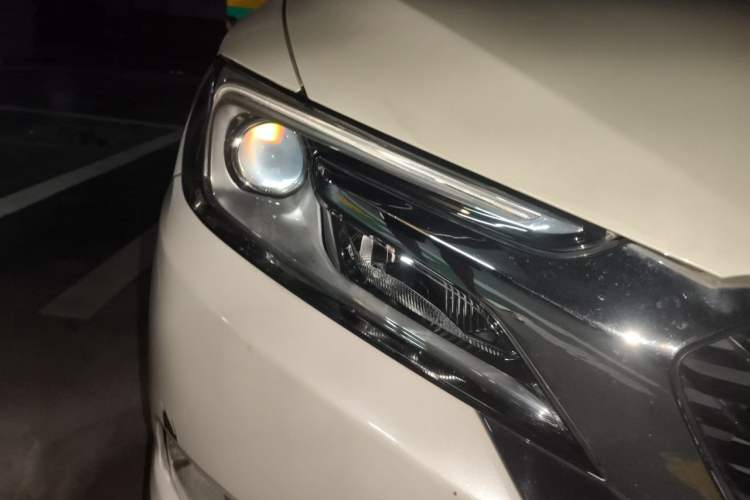 Used DS 5LS 2016 1.6T Style Edition THP160 Right Front Headlight