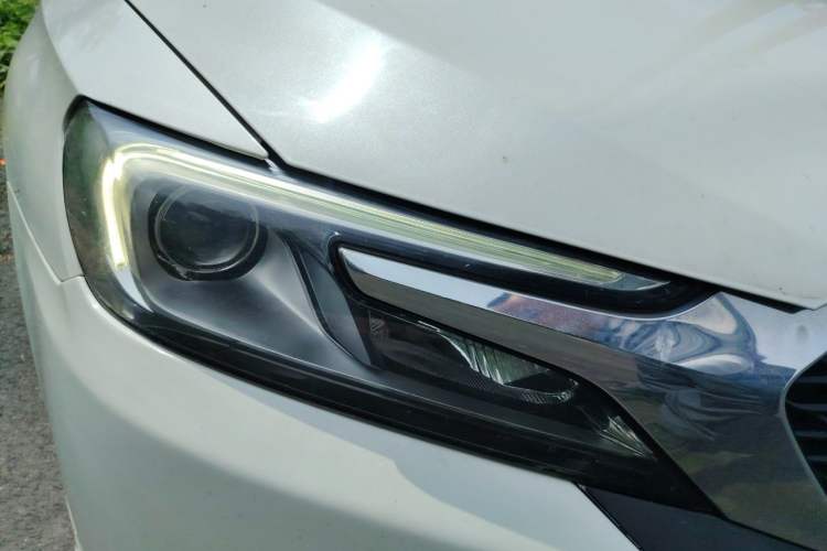 Used DS 5LS 2016 1.6T Elegant Edition THP160 Right Front Headlight