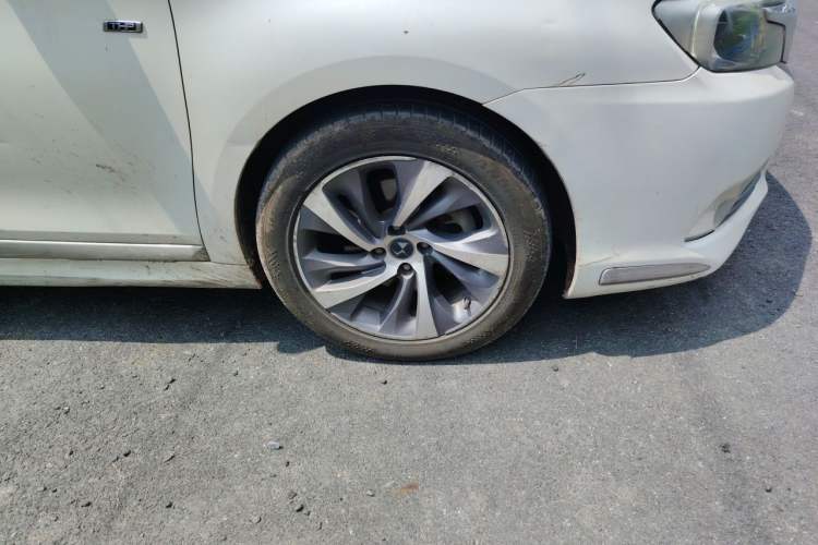 Used DS 5LS 2016 1.6T Elegant Edition THP160 Right Front Wheel Hub