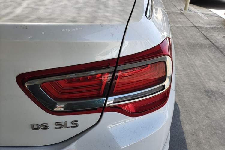 Used DS 5LS 2016 1.6T Style Edition THP160 Right Rear Taillight