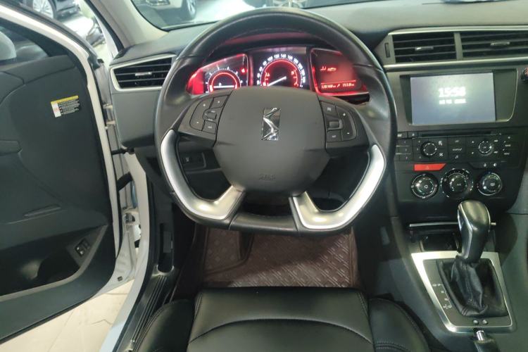 Used DS 5LS 2016 1.6T Style Edition THP160 Steering Wheel