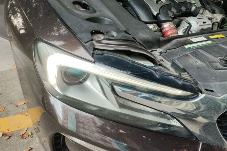 Used DS 5LS 2018 30THP Fashion Model Exterior 6