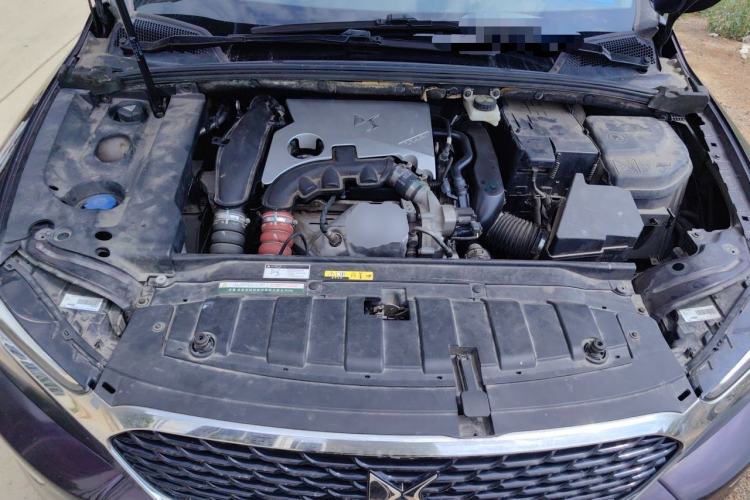Used DS 5LS 2018 30THP Prestige Edition Engine Bay