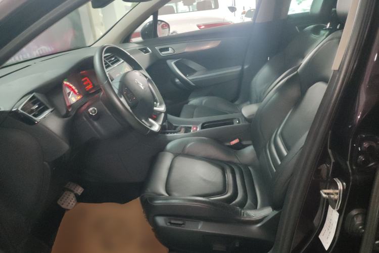 Used DS 5LS 2018 30THP Prestige Edition Left Front Seat