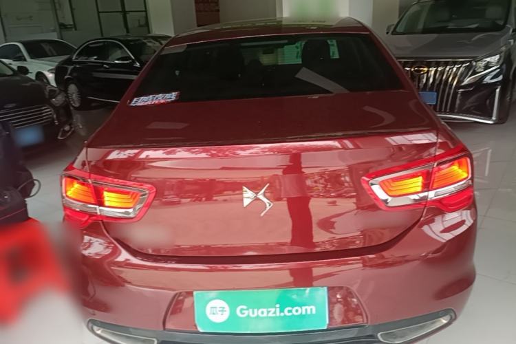 Used DS 5LS 2018 30THP Fashion Model Rear