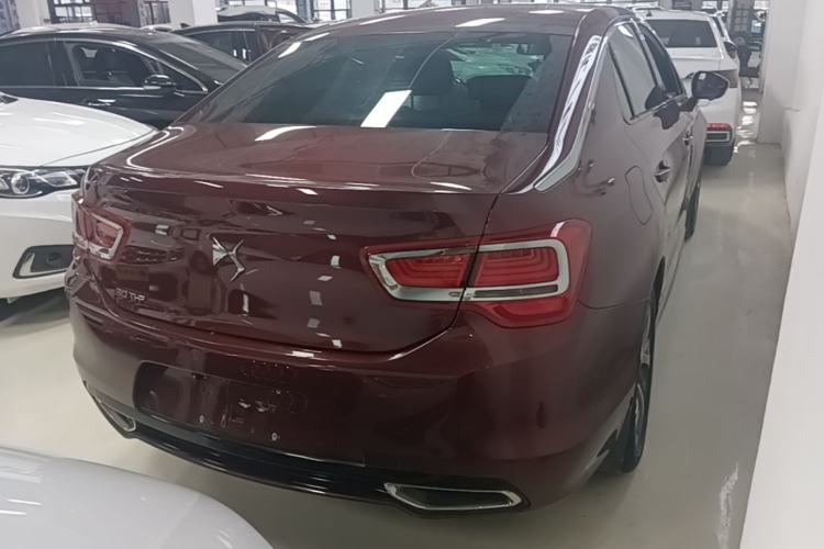 Used DS 5LS 2018 30THP Prestige Edition Rear Right 45 Deg