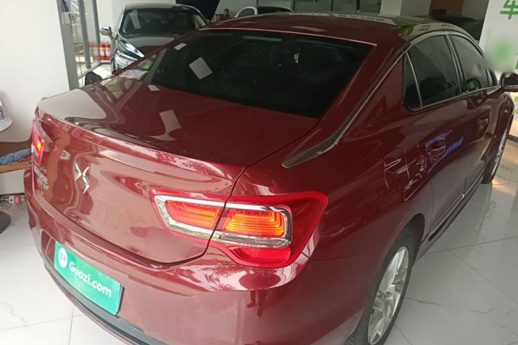 Used DS 5LS 2018 30THP Fashion Model Rear Right 45 Deg