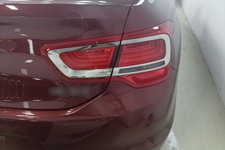 Used DS 5LS 2018 30THP Prestige Edition Right Rear Taillight