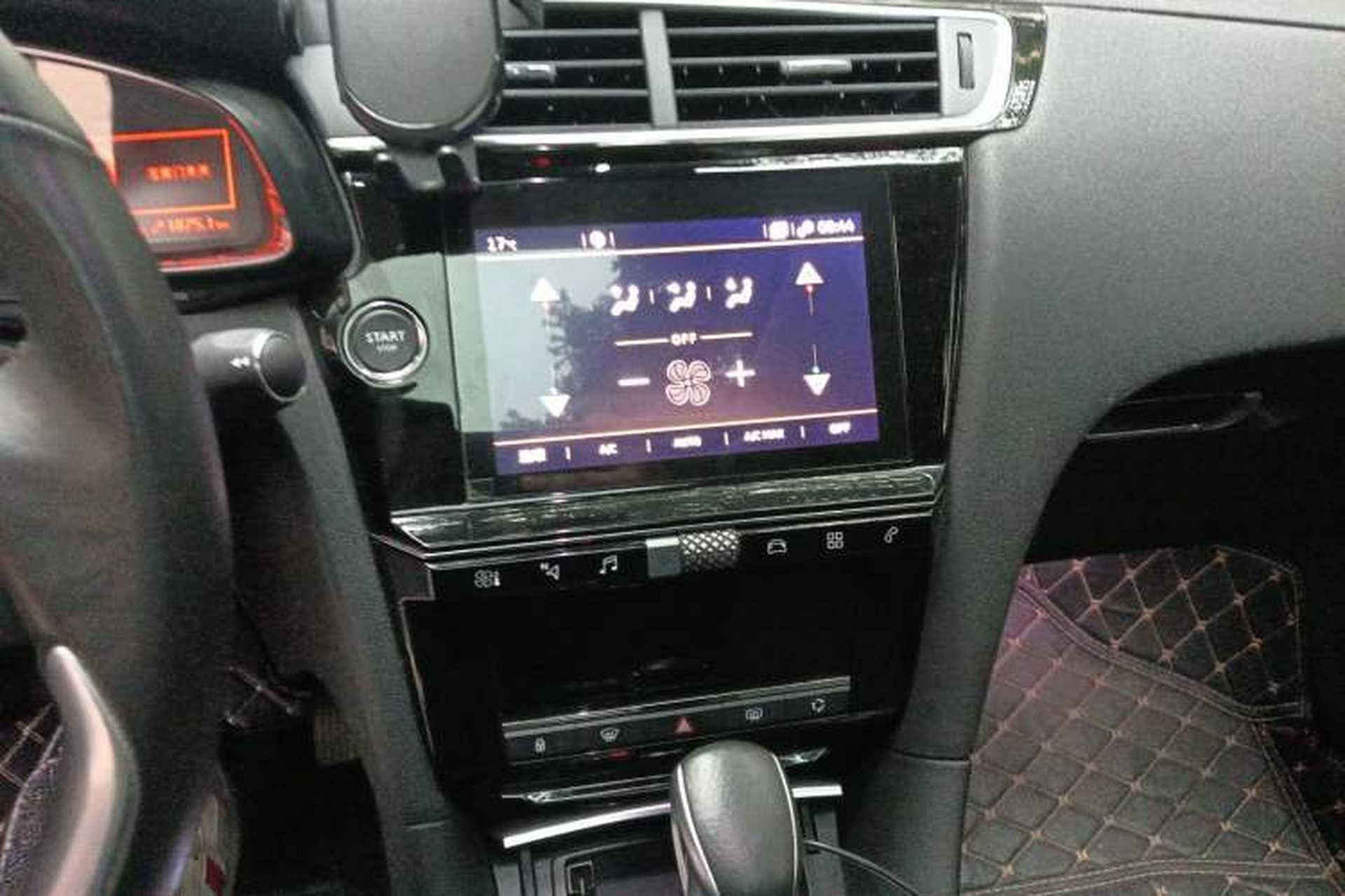 Used DS 5LS 2018 30THP Prestige Edition Audio And AC Panel