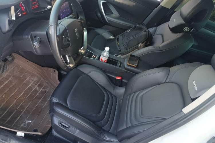 Used DS 5LS 2018 30THP Prestige Edition Left Front Seat