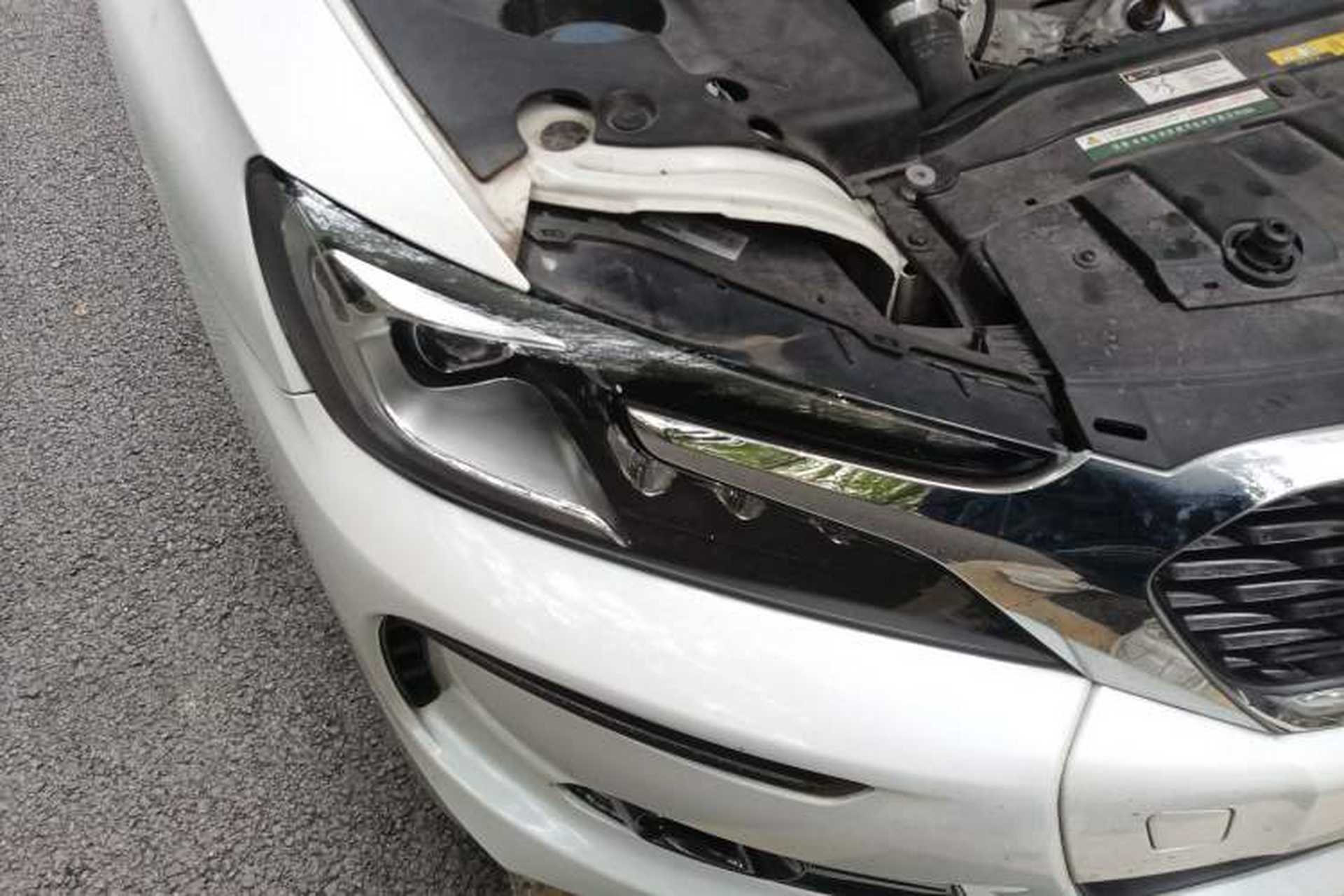 Used DS 5LS 2018 30THP Prestige Edition Right Front Headlight