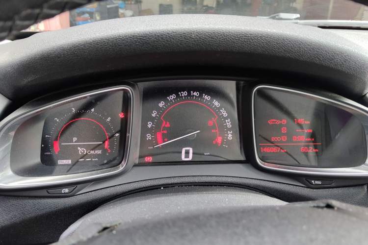 Used DS 6 2014 1.6T Luxury Edition THP160 Instrument Cluster