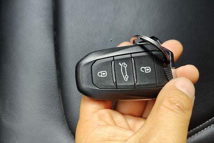 Used DS 6 2014 1.6T Luxury Edition THP160 Interior 1
