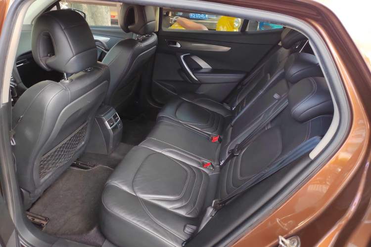 Used DS 6 2016 1.6T Luxury Edition THP160 Interior 4
