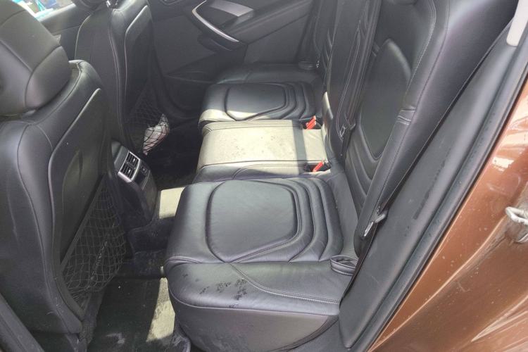Used DS 6 2014 1.6T Luxury Edition THP160 Interior 4