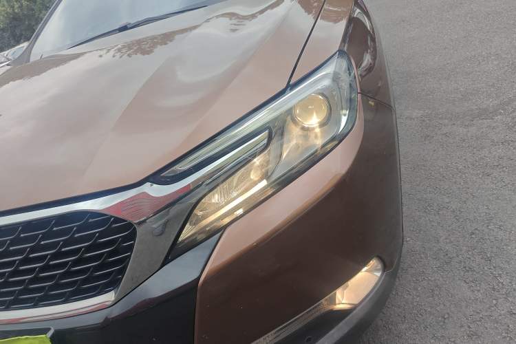 Used DS 6 2014 1.6T Luxury Edition THP160 Left Front Headlight