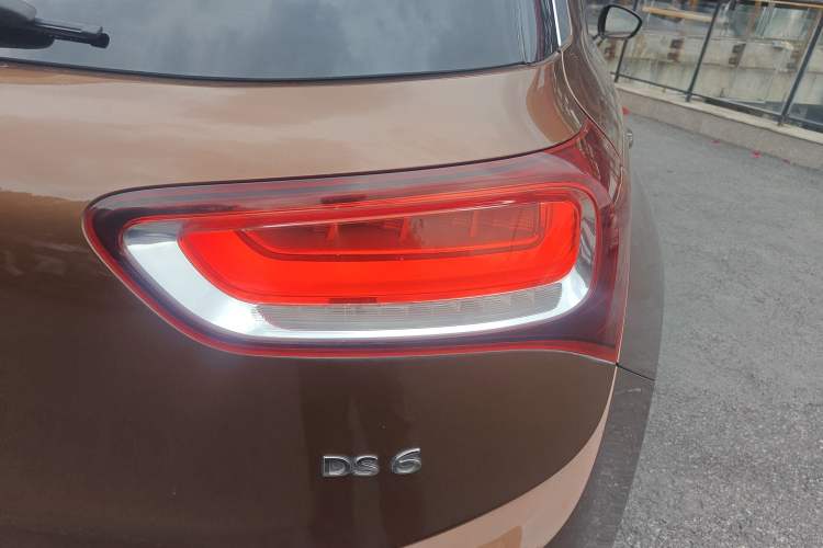 Used DS 6 2014 1.6T Luxury Edition THP160 Right Rear Taillight