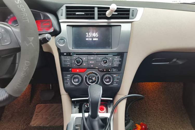 Used DS 6 2014 1.6T Luxury Edition THP160 Audio And AC Panel