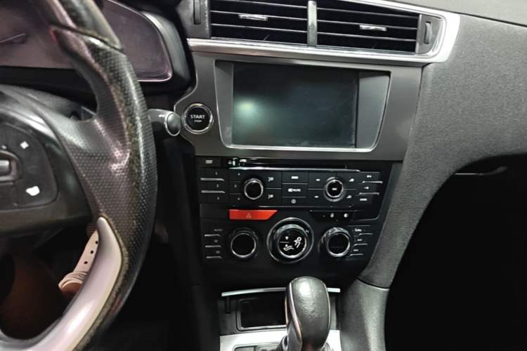 Used DS 6 2014 1.6T Luxury Edition THP160 Audio And AC Panel