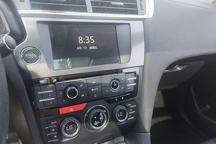 Used DS 6 2014 1.6T Luxury Edition THP160 Audio And AC Panel