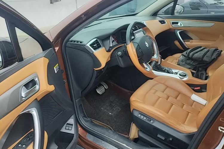 Used DS 6 2014 1.6T Prestige Edition THP200 Driver Seat