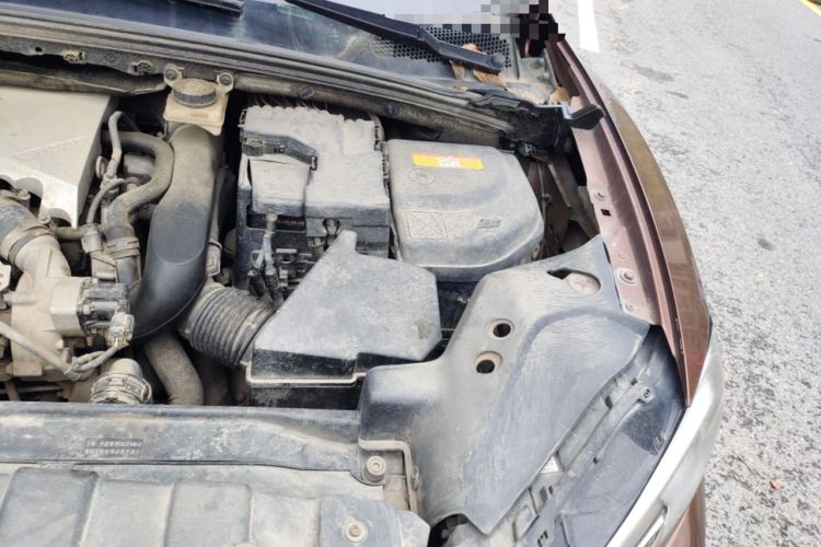 Used DS 6 2014 1.6T Luxury Edition THP160 Engine Bay Left
