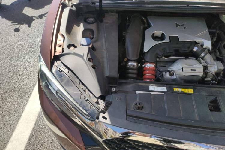 Used DS 6 2014 1.6T Prestige Edition THP160 Engine Bay Right