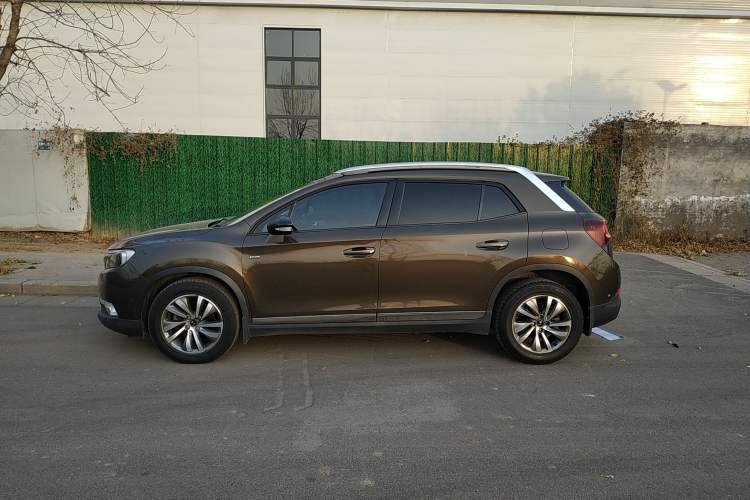 Used DS 6 2014 1.6T Luxury Edition THP160 Exterior 10
