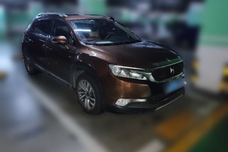 Used DS 6 2014 1.6T Luxury Edition THP200 Front Right 45 Deg