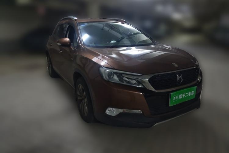 Used DS 6 2014 1.6T Luxury Edition THP200 Front Right 45 Deg