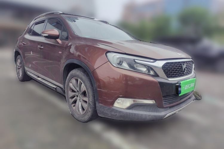 Used DS 6 2014 1.6T Luxury Edition THP200 Front Right 45 Deg