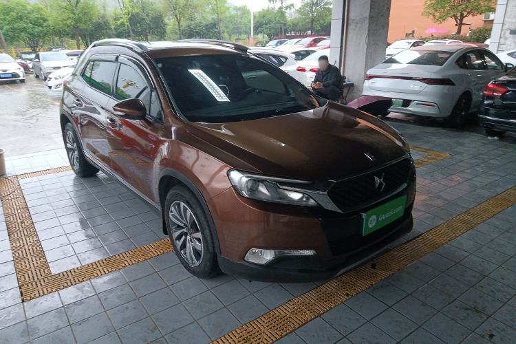 Used DS 6 2014 1.6T Luxury Edition THP160 Front Right 45 Deg