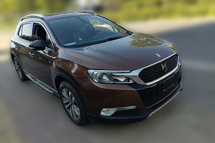 Used DS 6 2014 1.6T Luxury Edition THP200 Front Right 45 Deg