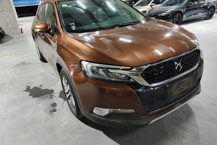Used DS 6 2014 1.6T Luxury Edition THP160 Front Right 45 Deg