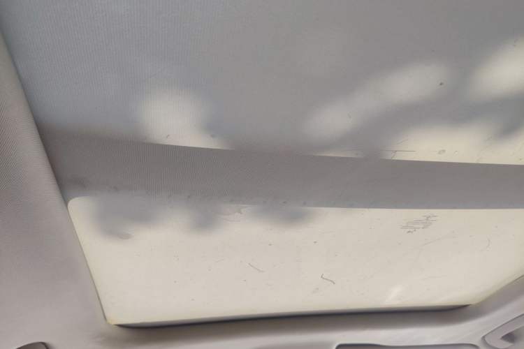 Used DS 6 2014 1.6T Luxury Edition THP160 Headliner