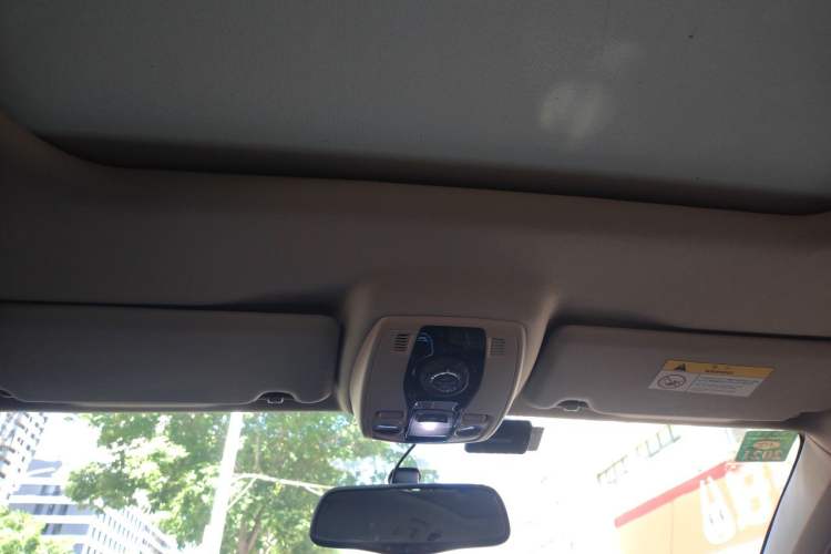 Used DS 6 2014 1.6T Elegant Version THP160 Headliner